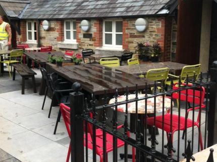 The Queen'S Head Wetherspoon Hotel Tavistock  Exterior foto